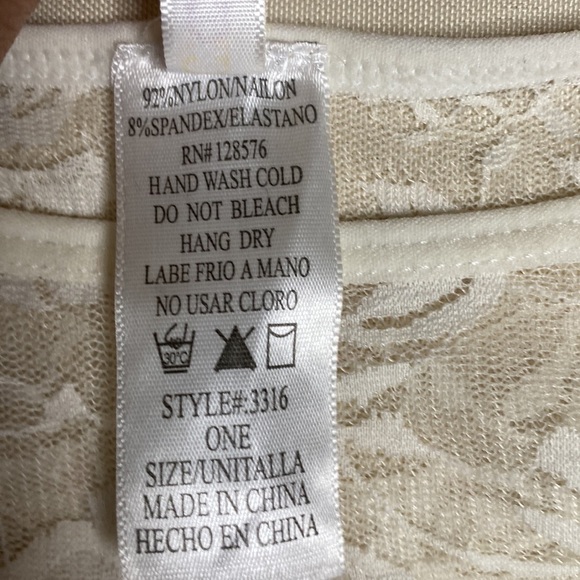 Colorful White Fitted Dress With White Floral Designs - Picture 11 of 11